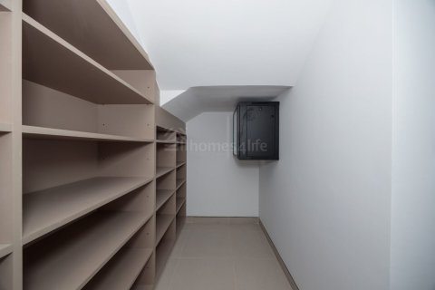 Вилла с 5 спальнями в Tilal Al Ghaf, ОАЭ №145929 8