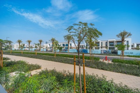 Вилла с 3 спальнями в Arabian Ranches 3, ОАЭ №145931 22