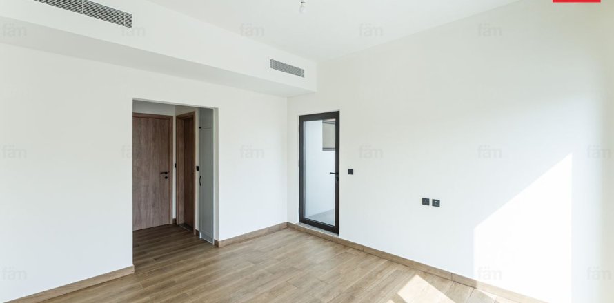 Townhouse de 5 chambres à Dubai, UAE No. 203024