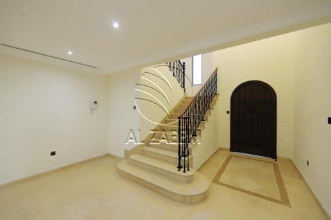 5 bedrooms Villa on the Saadiyat Island, UAE No. 26988 4