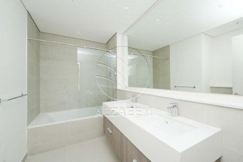 2 bedrooms Apartment on the Yas Island, UAE No. 167937 3