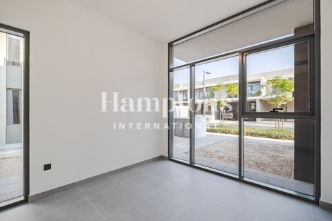 Townhouse de 4 dormitorios en Ruba, UAE No. 150566 18