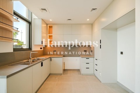 Townhouse de 4 dormitorios en Ruba, UAE No. 150566 4