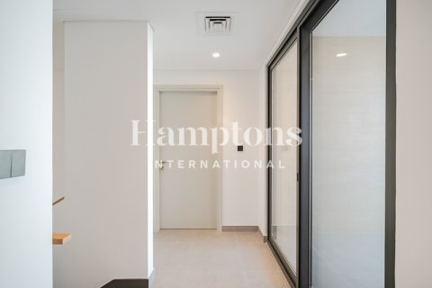 Townhouse de 4 dormitorios en Ruba, UAE No. 150566 9