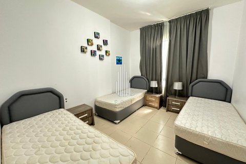 8026.8مربع، بناية في Tourist Club Area, الإمارات العربية المتحدة رقم 37739 5