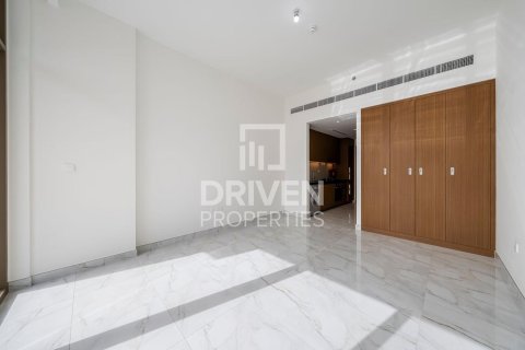 Studio Apartment in Dubai Studio City, UAE No. 200024 11