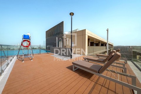 Studio Apartment in Dubai Studio City, UAE No. 200024 5