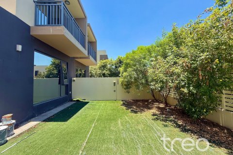 Townhouse de 3 dormitorios en Maple 2, UAE No. 174019 3