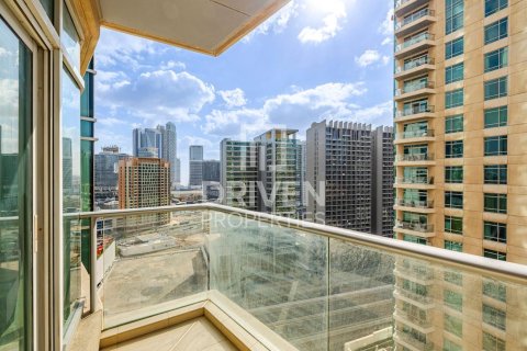 Квартира с 2 спальнями в Burj Views, ОАЭ №137839