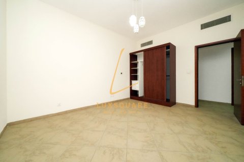 2 bedrooms Apartment in Uptown Motor City, UAE No. 151279 10