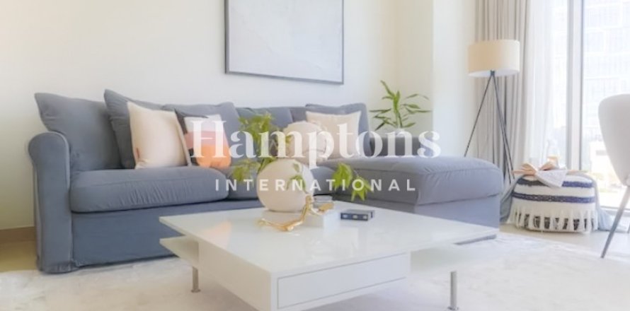 Appartement de 1 chambre à The Address Dubai Marina, UAE No. 161587