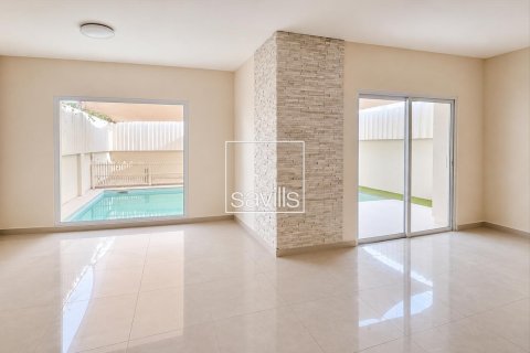 Villa de 5 dormitorios en Al Reef, UAE No. 194825