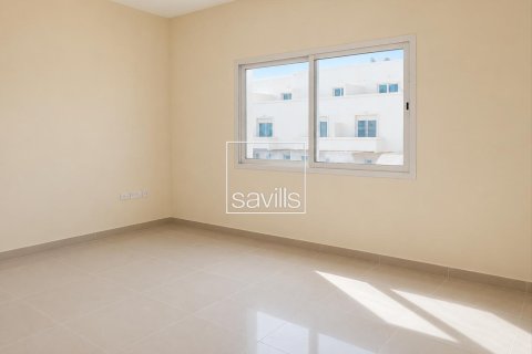 Villa de 5 dormitorios en Al Reef, UAE No. 194825 8