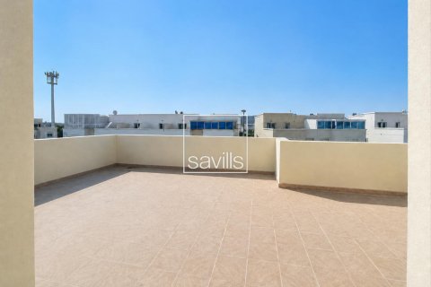 Villa de 5 dormitorios en Al Reef, UAE No. 194825 10