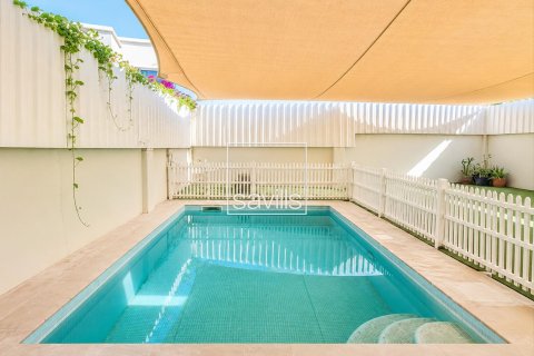 Villa de 5 dormitorios en Al Reef, UAE No. 194825 5