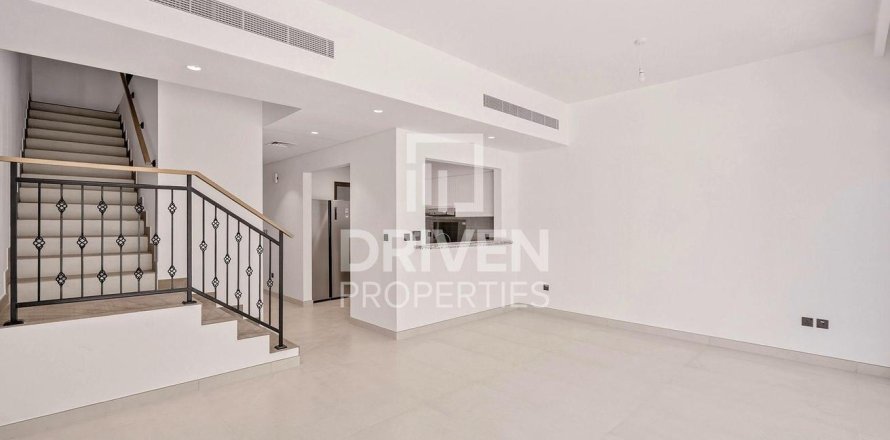 4 غرف نوم تاون هاوس في Damac Lagoons, الإمارات العربية المتحدة رقم 192163