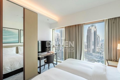 Квартира с 2 спальнями в Address Harbour Point, ОАЭ №192165 10