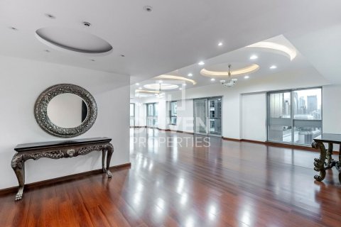 Apartment de 4 dormitorios en Executive Towers, UAE No. 83870 3