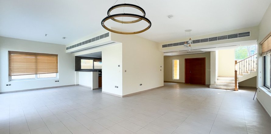4 غرف نوم فيلا في Jumeirah Park, الإمارات العربية المتحدة رقم 204858