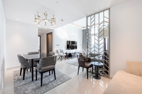 Квартира с 2 спальнями в Damac Maison Prive, ОАЭ №193085 3