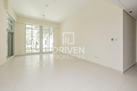 1 bedroom Apartment in The Lofts, UAE No. 193086 11