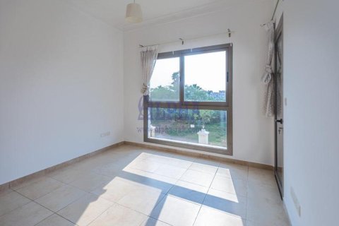 4 bedrooms Townhouse in Al Hamra Village, UAE No. 141920 14