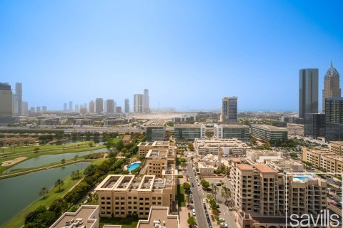 Квартира с 2 спальнями в Golf Towers, ОАЭ №194472 12