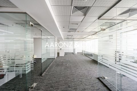 164m² Office in Jumeirah Lake Towers, UAE No. 145067