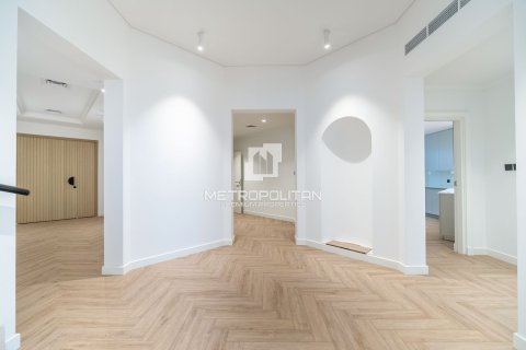 Villa de 4 dormitorios en Garden Homes, UAE No. 77978 10