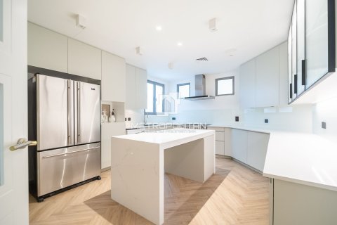 Villa de 4 dormitorios en Garden Homes, UAE No. 77978 8