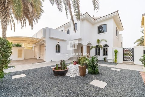 Villa de 4 dormitorios en Garden Homes, UAE No. 77978 2