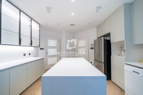 Villa de 4 dormitorios en Garden Homes, UAE No. 77978 9