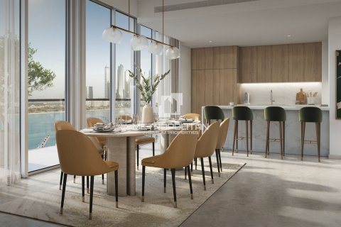 Квартира с 3 спальнями в EMAAR Beachfront, ОАЭ №77972 3