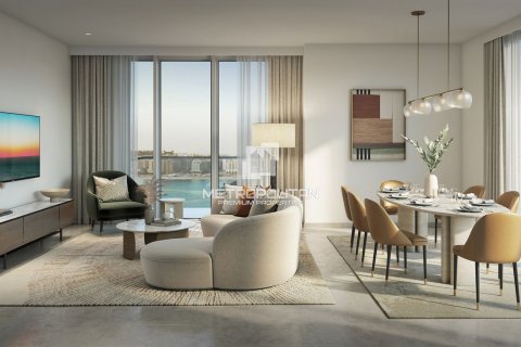 Квартира с 3 спальнями в EMAAR Beachfront, ОАЭ №77972 2