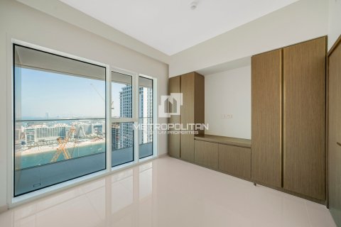 Apartment de 3 dormitorios en EMAAR Beachfront, UAE No. 77971 14