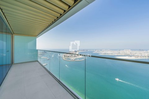 Apartment de 3 dormitorios en EMAAR Beachfront, UAE No. 77971 3