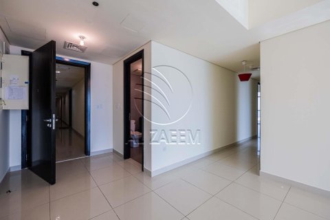 Apartment de 3 dormitorios en Al Reem Island, UAE No. 89854 8