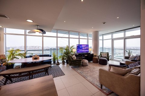 Apartment de 2 dormitorios en Al Raha Beach, UAE No. 89869 25