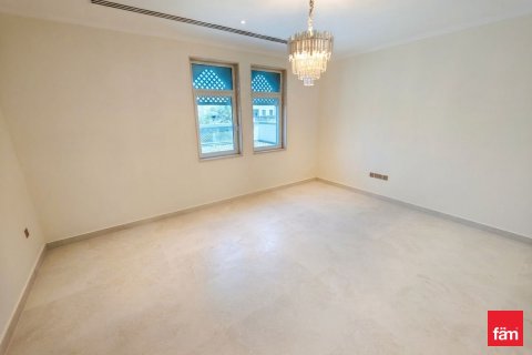 Вилла с 5 спальнями в Jumeirah Park, ОАЭ №164443 27