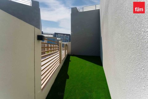 3 bedrooms Townhouse in Dubai, UAE No. 164442 18