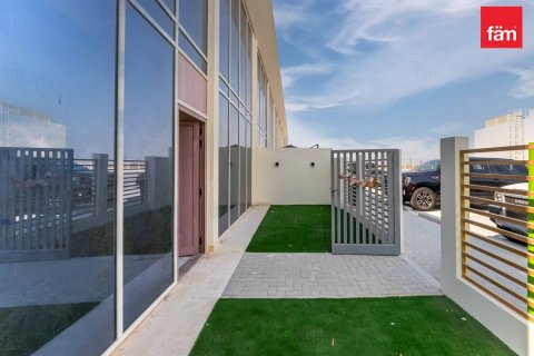 3 bedrooms Townhouse in Dubai, UAE No. 164442 15