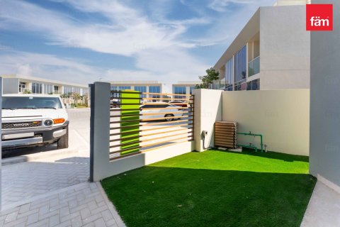 3 bedrooms Townhouse in Dubai, UAE No. 164442 19