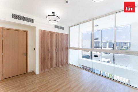 3 bedrooms Townhouse in Dubai, UAE No. 164442 10