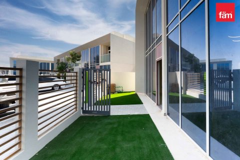 3 bedrooms Townhouse in Dubai, UAE No. 164442 17