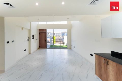 3 bedrooms Townhouse in Dubai, UAE No. 164442 5