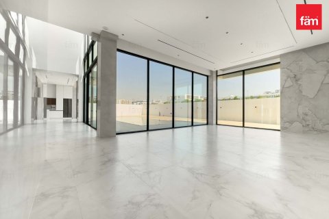 Вилла с 6 спальнями №115348 25