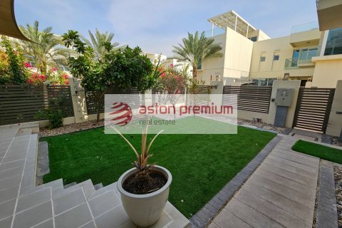 4 غرف نوم فيلا  رقم 108514 4