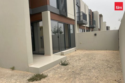 4 bedrooms Villa in Dubai, UAE No. 210146 10