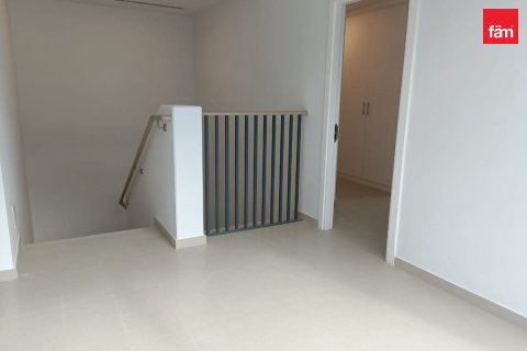 4 bedrooms Villa in Dubai, UAE No. 210146 7