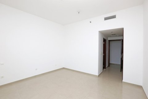 Apartment de 2 dormitorios en Emirates Crown, UAE No. 161232 3